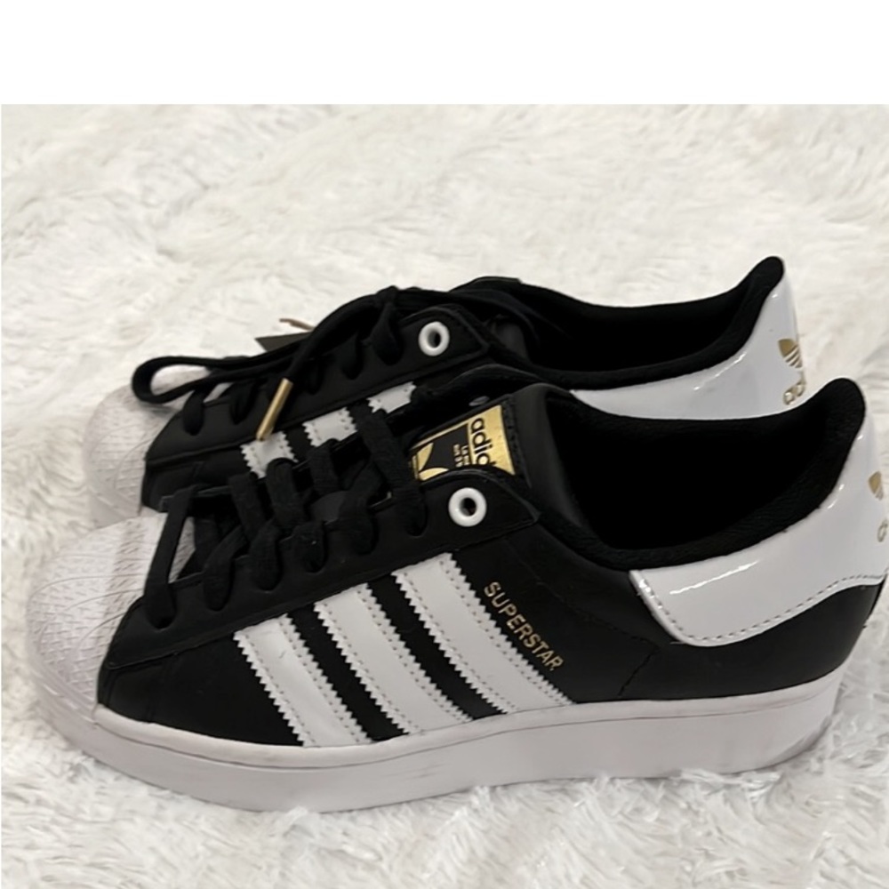 adidas Originals Women's Superstar Bold Sneaker • US 6.5 • NWT